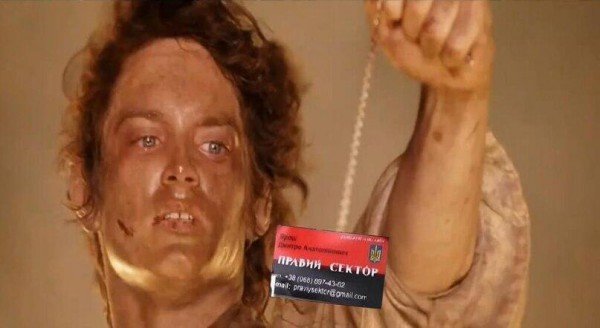 Візитка Яроша «порвала» інтернет. ФОТОЖАБИ