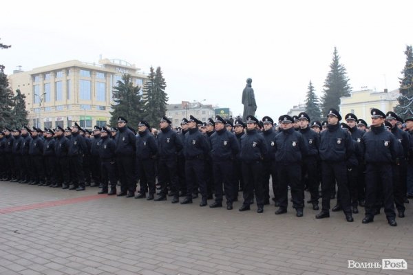 У Луцьку нові поліцейські склали присягу. ФОТО