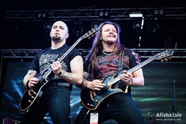 «Мы не хотим воевать. Особенно с вами, друзья», – росіяни на фестивалі «Захід». ФОТО