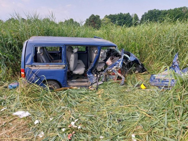 У Польщі бус з українцями потрапив у смертельну аварію. ФОТО