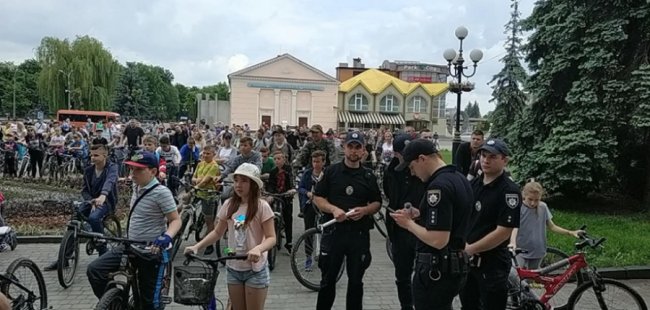 Як сотні велолюбителів каталися центральними вулицями Ковеля. ФОТО