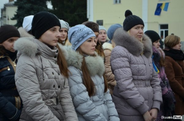 Як пікетували прокуратуру і СБУ учасники Євромайдану в Луцьку. ФОТО. ВІДЕО