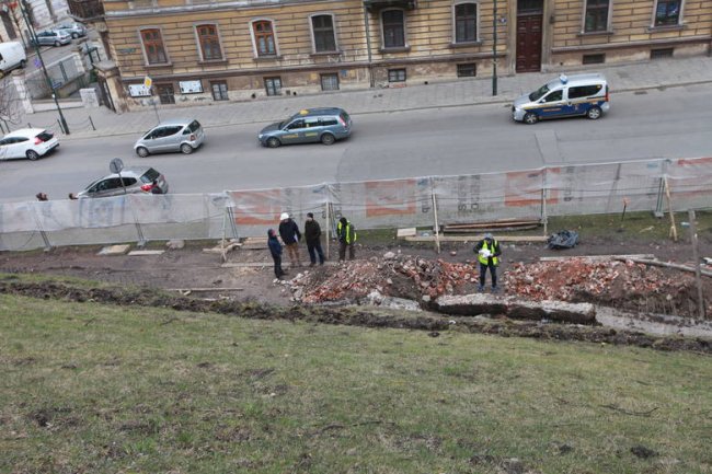 У Кракові стався зсув ґрунту, загинув українець. ФОТО
