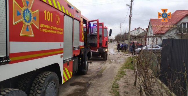 На Волині горів будинок: врятували 4 людей. ФОТО