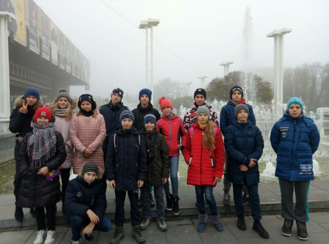 Медальний феєрверк: луцькі плавці вибороли в Харкові низку нагород. ФОТО