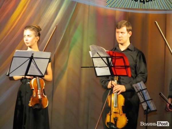 У Луцьку - концерт камерного оркестру. ФОТО