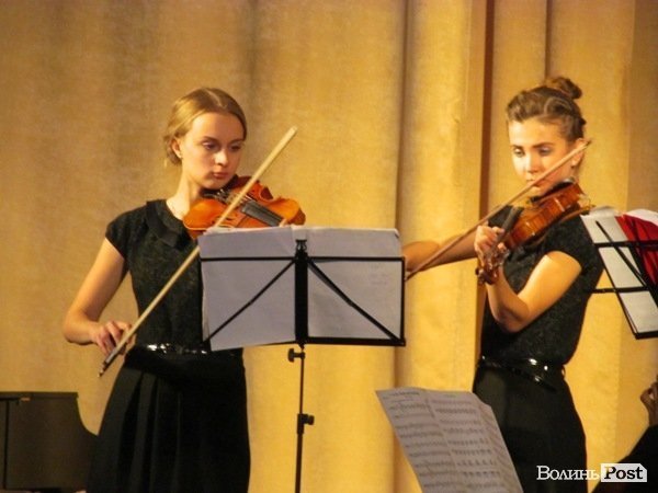 У Луцьку - концерт камерного оркестру. ФОТО