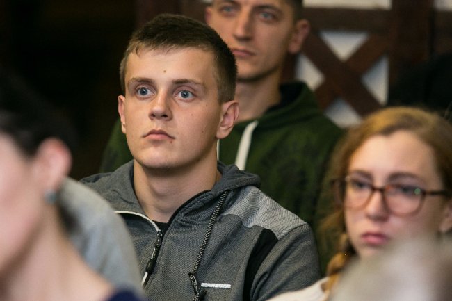 Декомунізація та Луцька тюрма: про що говорили на Файній гутірці