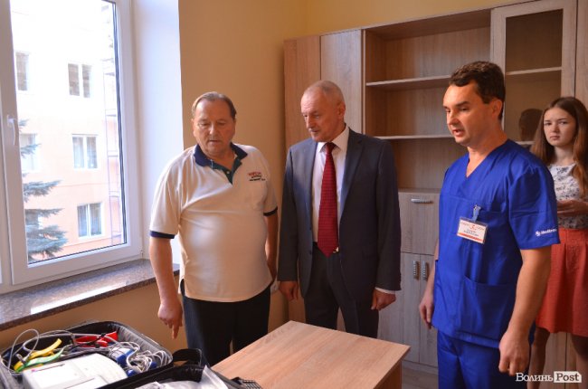 Краще, ніж у Києві: Олександр Савченко оцінив обладнання в обласній лікарні. ФОТО