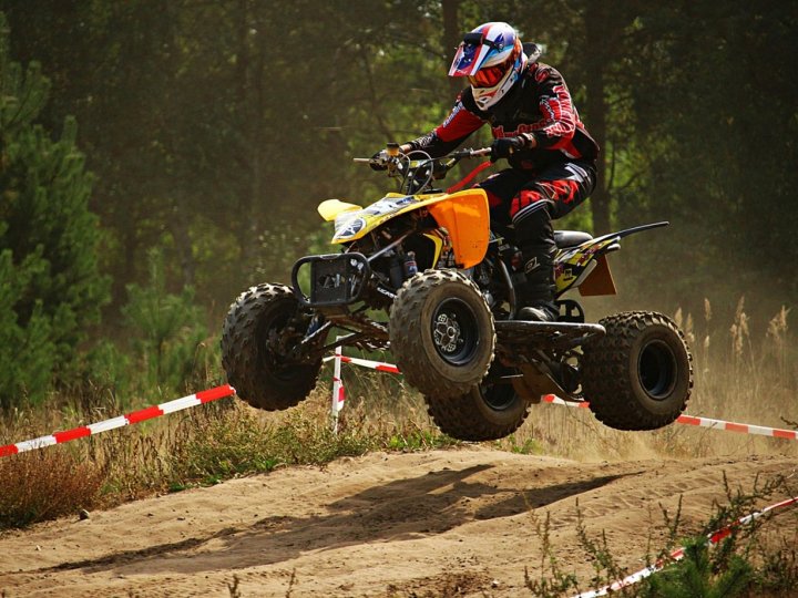 Верховна Рада заборонила джипінг на території заповідників і нацпарків