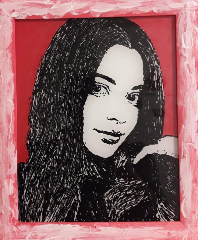 Усмішка Мар'яни: волинський атовець намалював портрети онкохворої дівчини