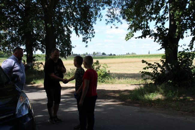 На Волині три дні працював дитячий блокпост: збирали гроші на авто для військових