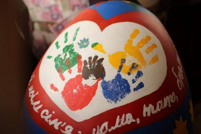 Волинський школяр підготував писанку майже у свій зріст