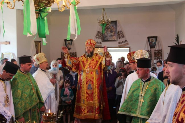 У селі на Волині вперше освятили храм. ФОТО