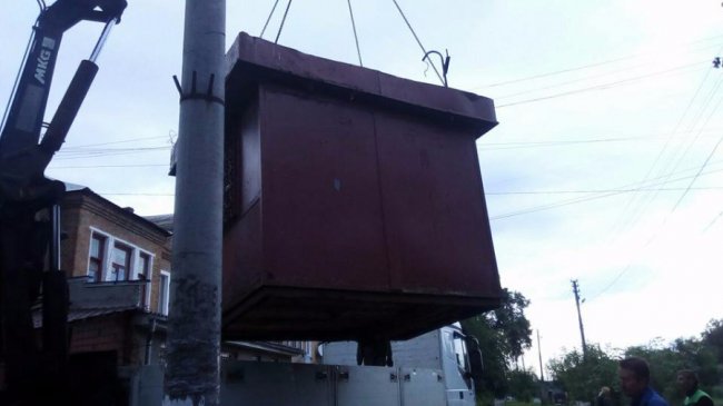 У Луцьку демонтували ще кілька тимчасових споруд