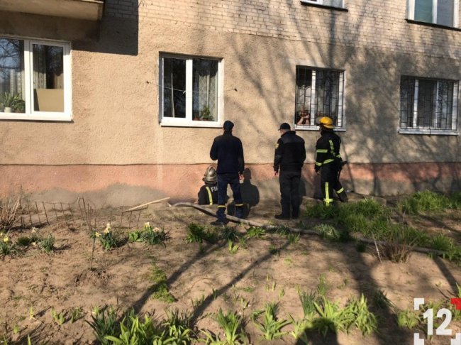 У Луцьку у підвалі багатоповерхівки – пожежа. ФОТО. 