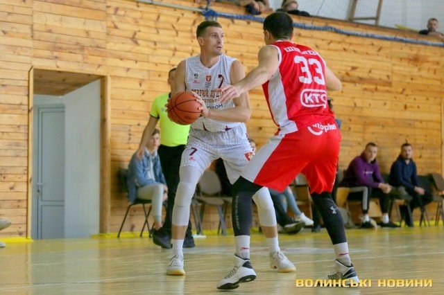 Турнір пам'яті Олексія Веремійчика: «Старий Луцьк» переміг БК «Рівне». ФОТО