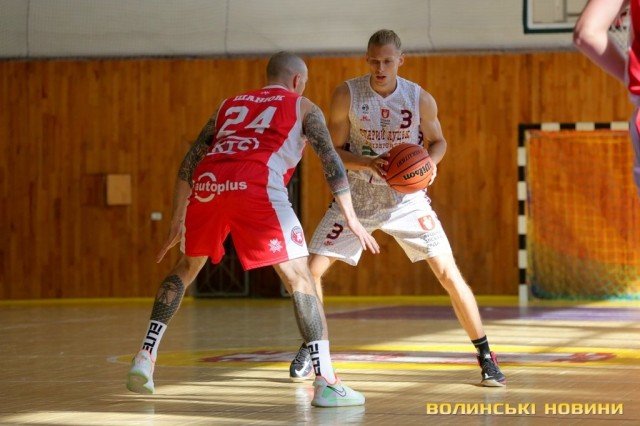 Турнір пам'яті Олексія Веремійчика: «Старий Луцьк» переміг БК «Рівне». ФОТО