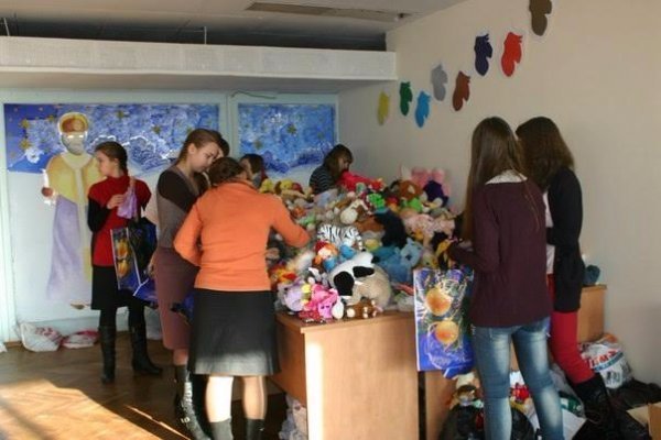 Святий Миколай шукає у Луцьку помічників. ФОТО