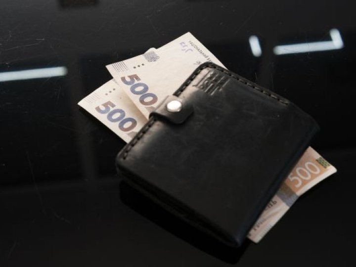 Кабмін затвердив виплати до Дня Незалежності: хто і скільки отримає