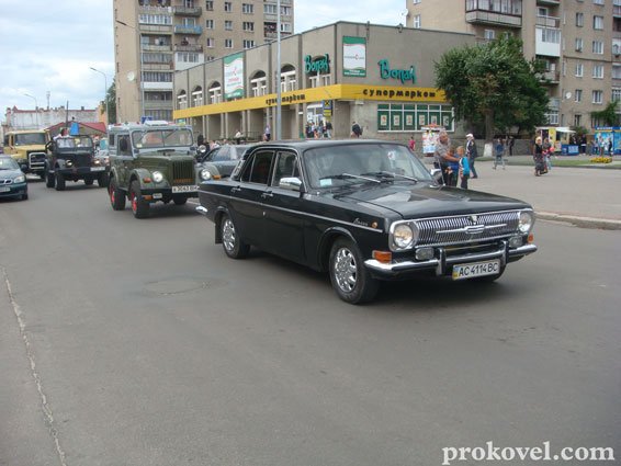 Пробіг ретро-автомобілів у Ковелі. ФОТО