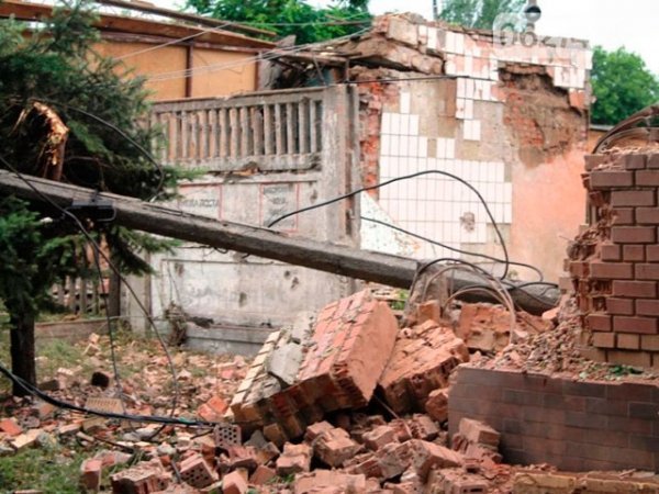 Зруйнована військова частина після штурму. ФОТО