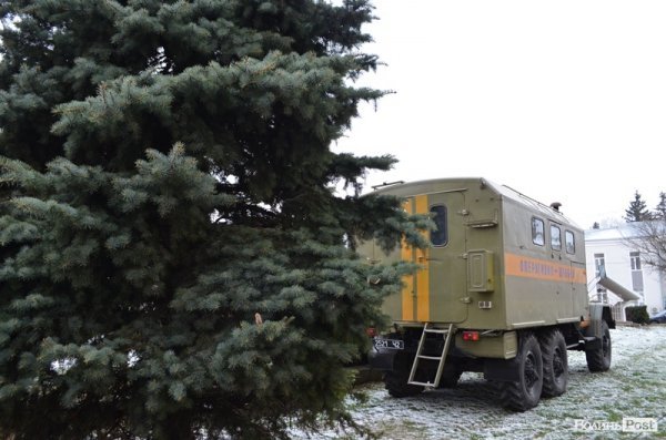 На луцькому Євромайдані гріють і годують. ФОТО