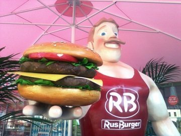 У Криму McDonald's замінять на «Русбургер»