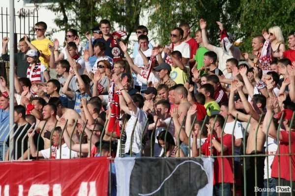 Як фани «Волині» зустрічали Кварцяного. ФОТО. ВІДЕО