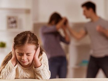 Ображав та принижував рідних: на Волині судитимуть 41-річного чоловіка за домашнє насильство