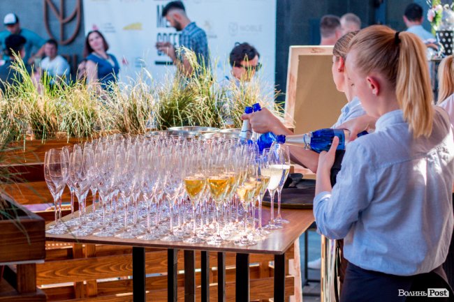 Гурт «СКАЙ», байкери та неймовірні колекції одягу: чим вражав другий день  «Lutsk Fashion Weekend»