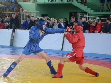 Волинські спортсмени  здобули 5 медалей  на чемпіонаті України з боротьби самбо. ФОТО