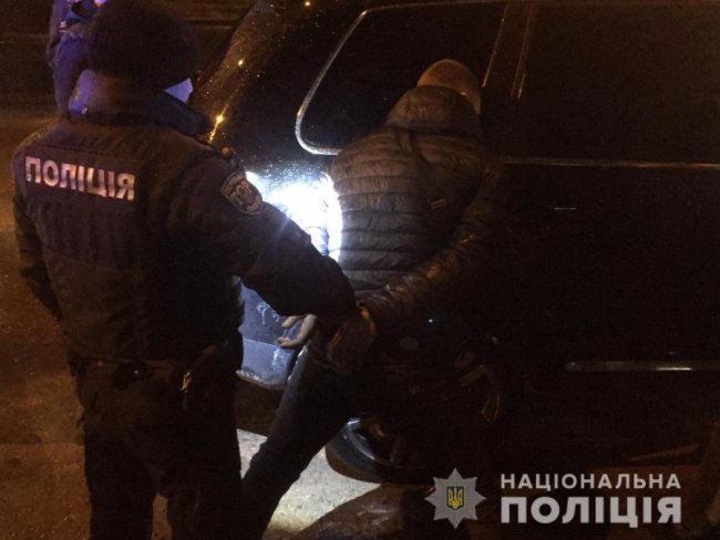 Грабіжникам, які у Луцьку вкрали у чоловіка понад мільйон, «світить» до 15 років тюрми