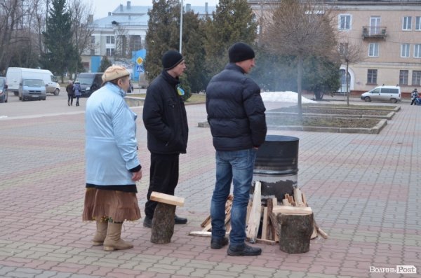 Люстрація в Нововолинську почалася з невдачі. ФОТО. ВІДЕО