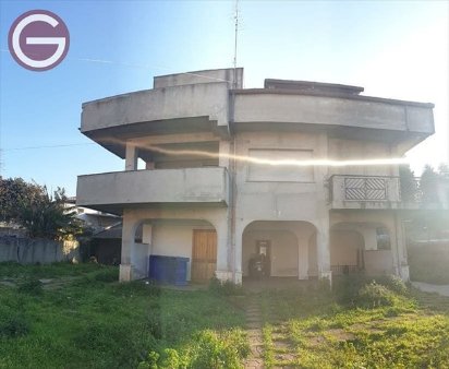 В Італії продають будинки за один євро