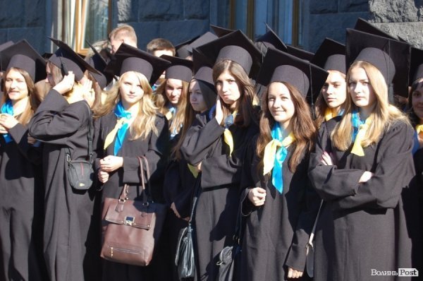 У Луцьку – посвята в студенти «європейського» вишу. ФОТО