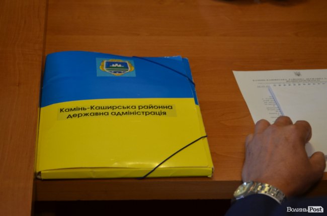 Збудуйте садок і зробіть дорогу: як Савченко приймав громадян. ФОТО