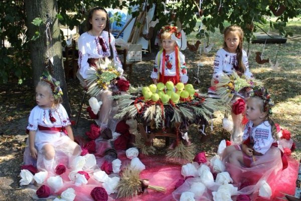 Луцьк ряснів різнобарв’ям квіткових композицій. ФОТО