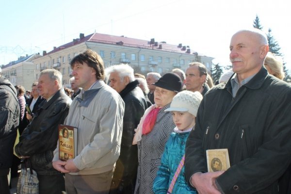 У Луцьку вшанували пам'ять Тараса Шевченка. ФОТО