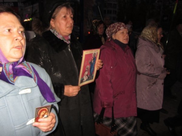 «Русский марш» в Донецьку. ФОТО. ВІДЕО