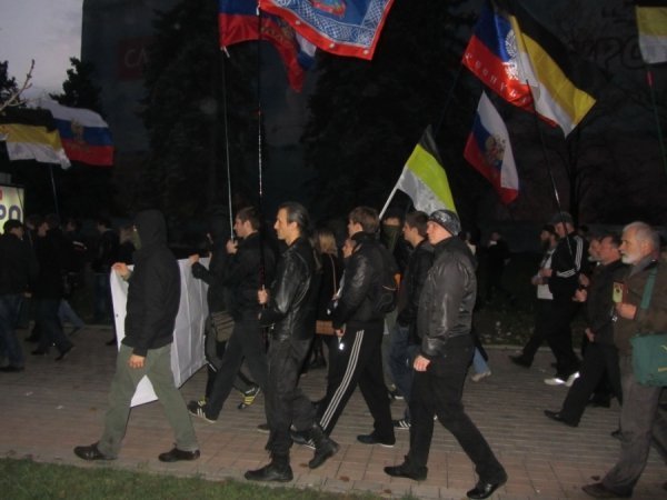 «Русский марш» в Донецьку. ФОТО. ВІДЕО