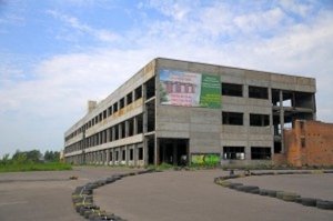 Недобудовані та закинуті об'єкти у Луцьку, які потребують оновлення. ФОТО