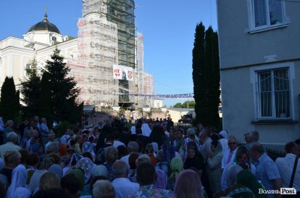 До Луцька приїхав патріарх Філарет. ФОТО. ВІДЕО