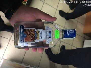 У Луцьку продавали алкоголь у заборонений час. ФОТО