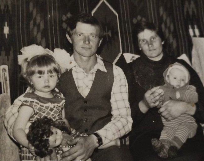 Одружилися за два тижні і прожили вже 40 років: історія подружжя з Волині. ФОТО