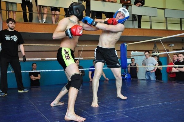 У Львові юнаки билися через дивізію  «Галичина». ФОТО. ВІДЕО