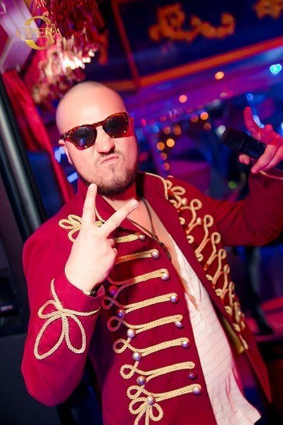 У Луцьку «запалював» відомий комік. ФОТО