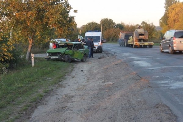У ДТП біля Луцька зіткнулись три автомобілі. ФОТО. ВІДЕО