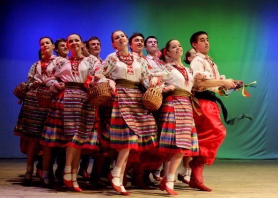 Танцювальний Луцьк. Ансамбль народного танцю «Радість» 