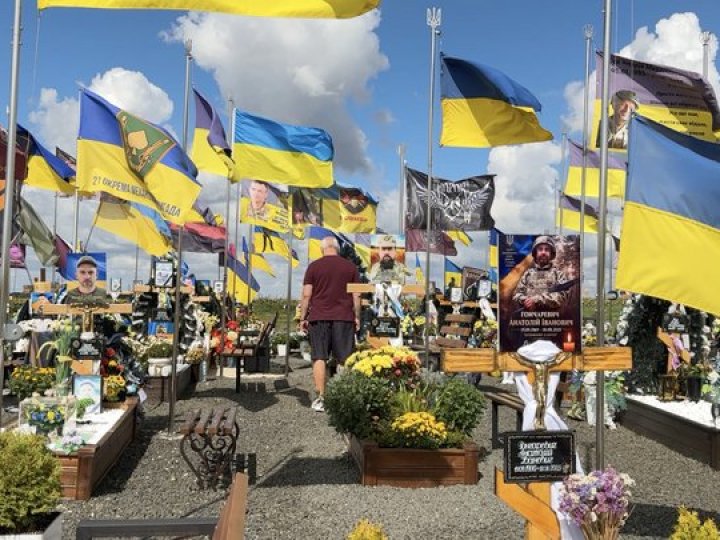 У Гаразджі поховали 271 Героя: Луцьк витратив 25 мільйонів на облаштування військового кладовища